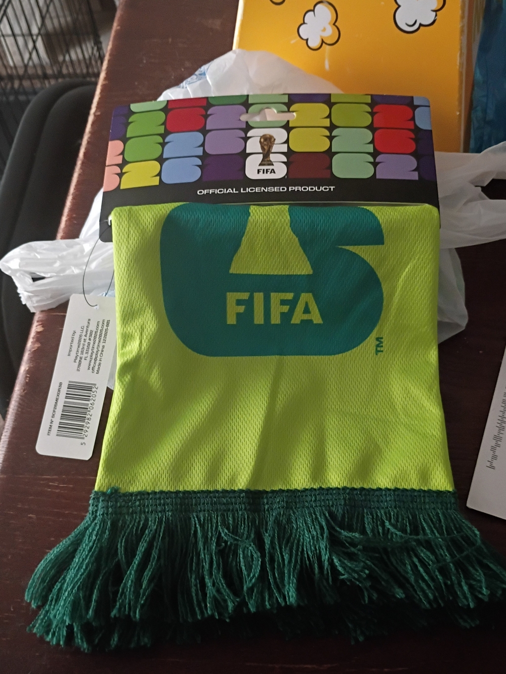 FIFA Men’s Green Supporter Scarf - Lime/Teal